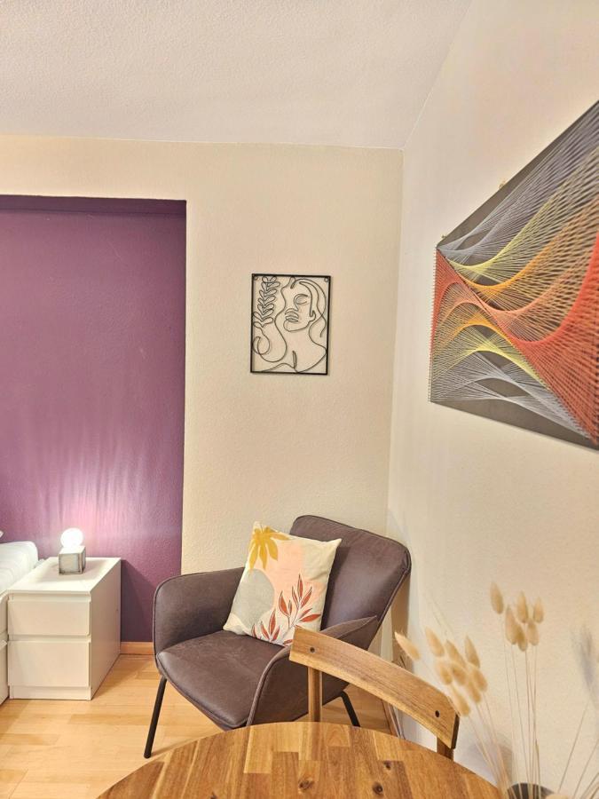 Doppelzimmer 1 I Geteiltes Bad & Kueche I Mit Dem Zug Nur 4 Min Bis Zum Hauptbahnhof 프라이부르크 임 브리스가우 외부 사진