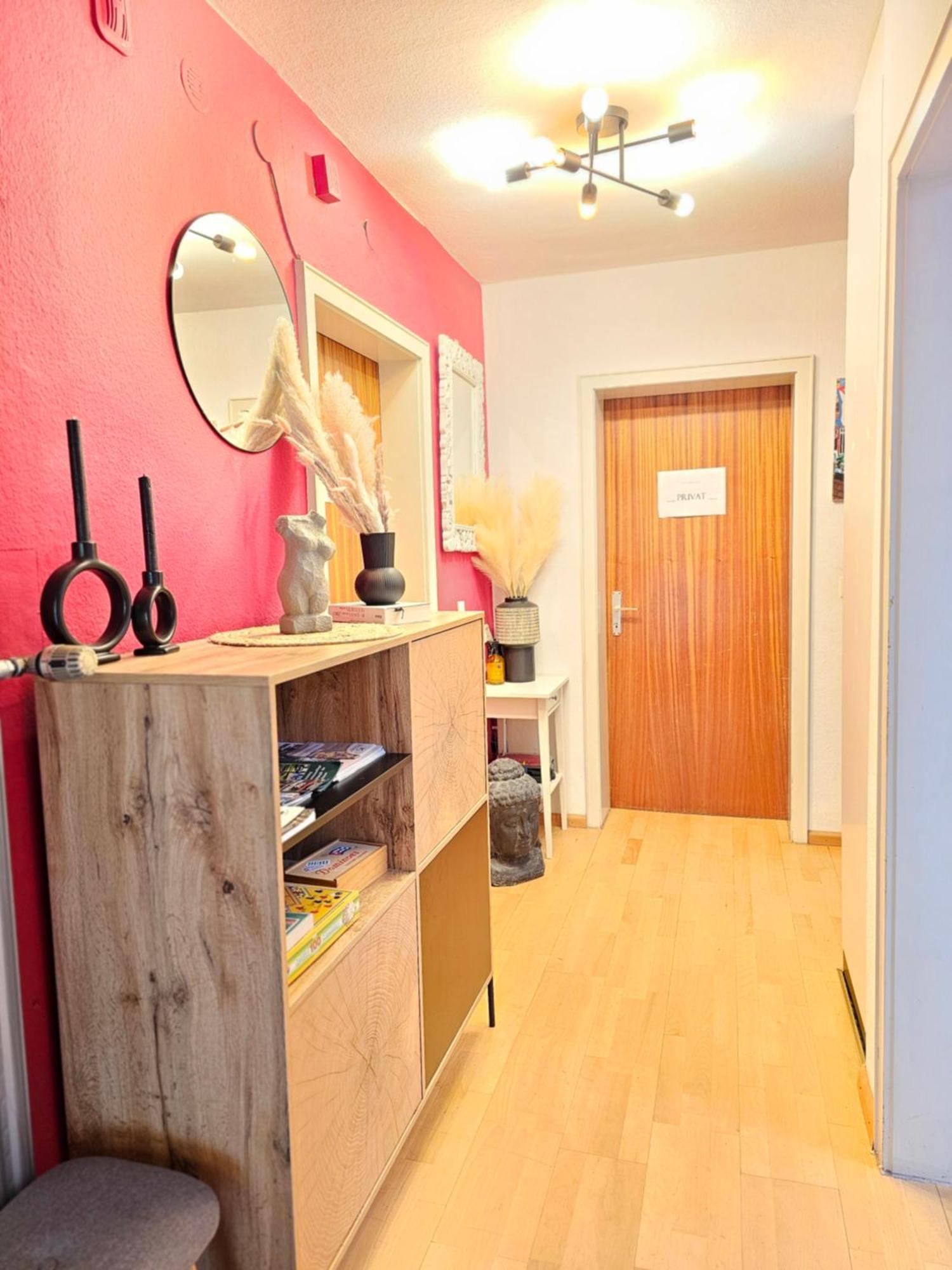 Doppelzimmer 1 I Geteiltes Bad & Kueche I Mit Dem Zug Nur 4 Min Bis Zum Hauptbahnhof 프라이부르크 임 브리스가우 외부 사진